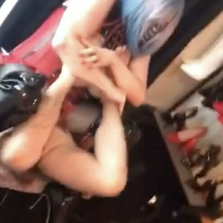 ○○○5逆エビプロレス技