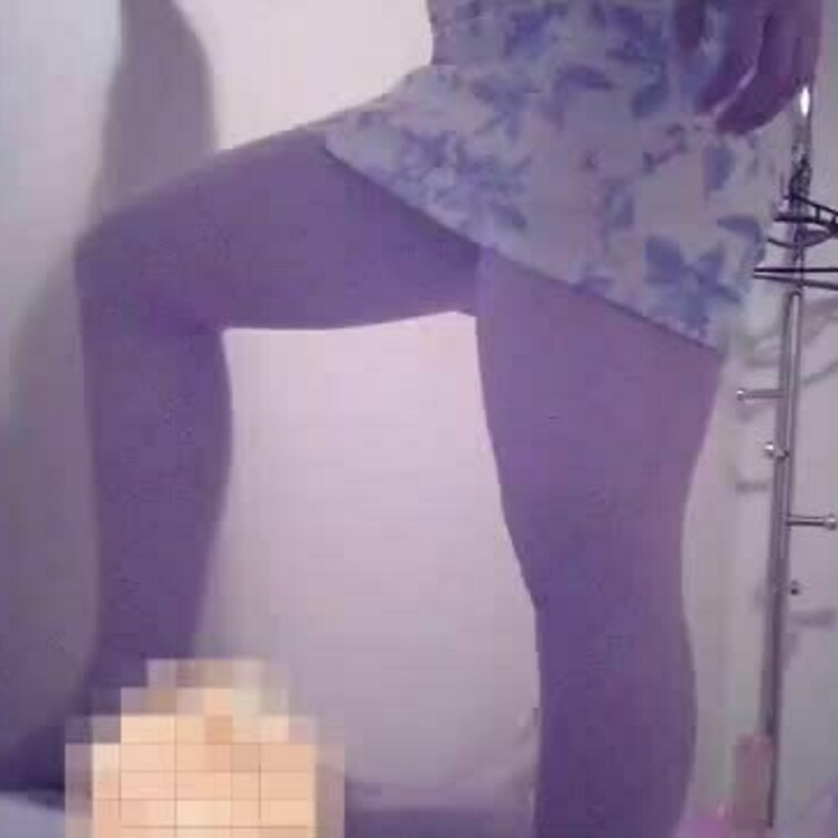 むっちり様の踏みつけです…