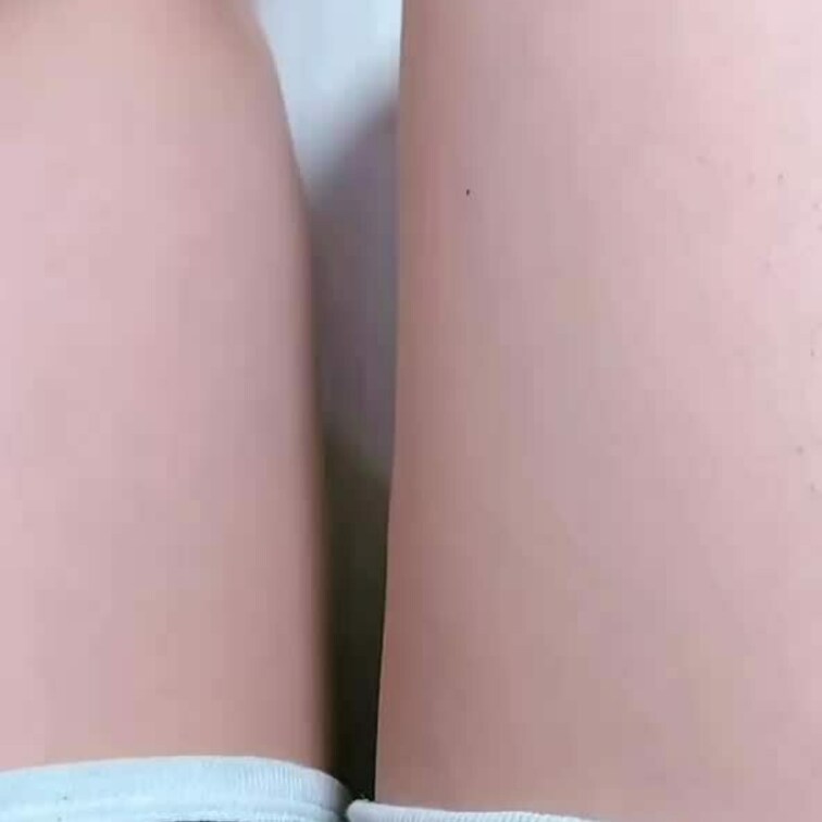 夜にちょっとだけ生足配信してみたよ😌

今回はコメント欄無しにしてみたけど…皆さんはコメントがあるのと無いの、どっち