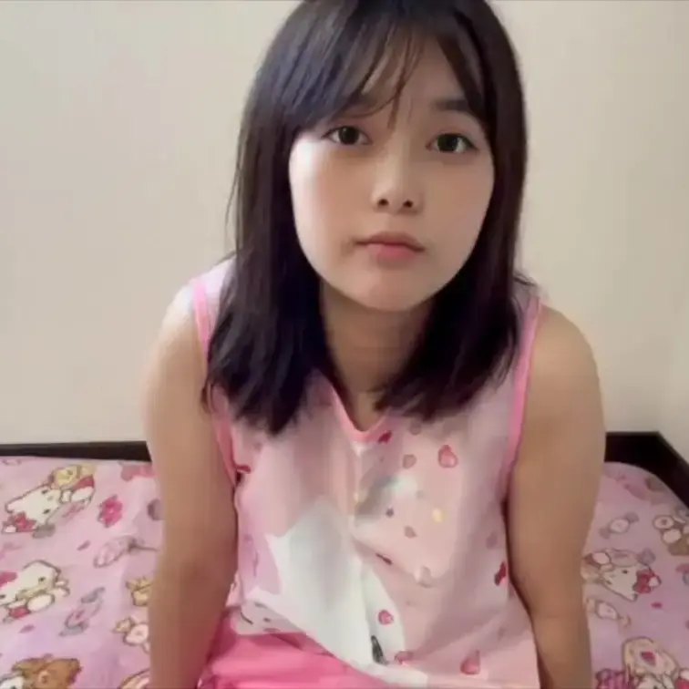 【ファン限定フル動画】🎁



旦那が帰ってくる前に裸でエプロン姿になって部屋の隅で大胆なオナニーしてみました…