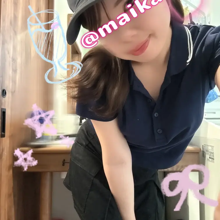 まいかの私服シリーズ🥺💓✨
全然えっちくないけどごめんね🥺💜
まいかの日常を除いて欲しくって❤️