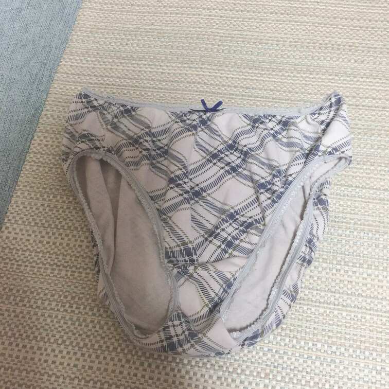 今日のリナのパンツです🥰
このパンツもお迎えパンツです😅
