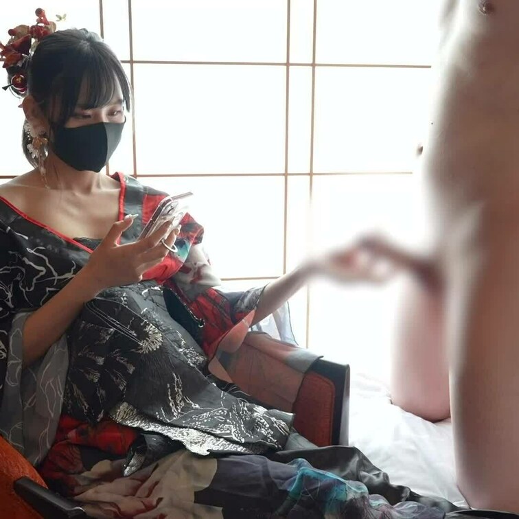 うららの休憩タイム入りまーす🙌
ちょっとゲームしながら休憩 するね🫢

大丈夫！うらら優しいからゲームしててもちゃ