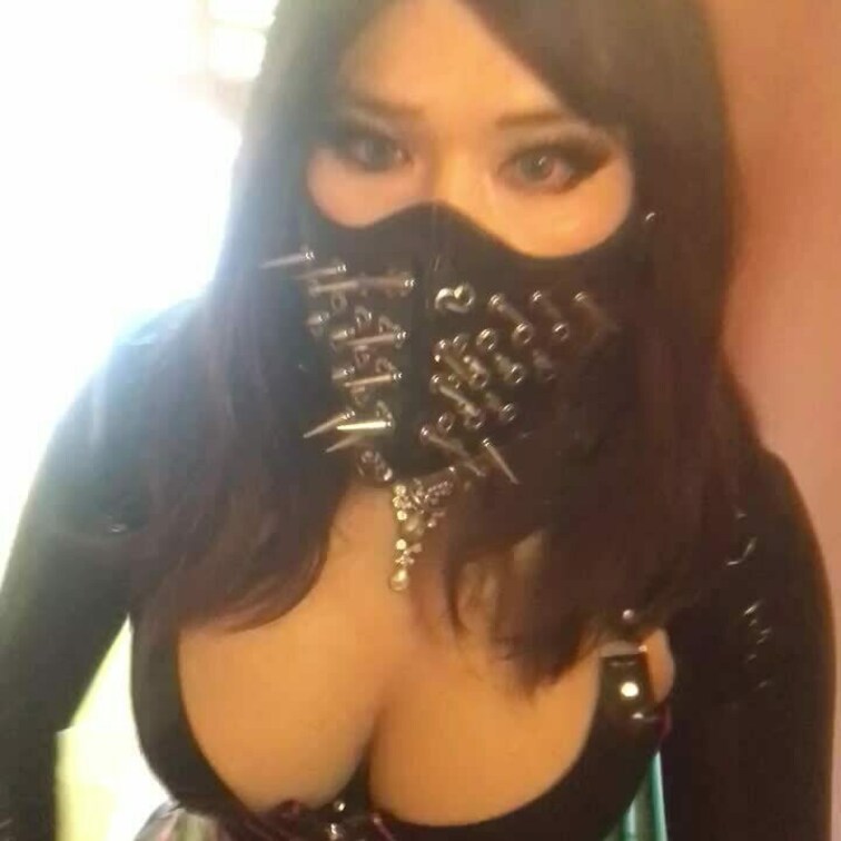 温泉旅行♨️
一緒にいきたい❓朝までプレイになるよ👠