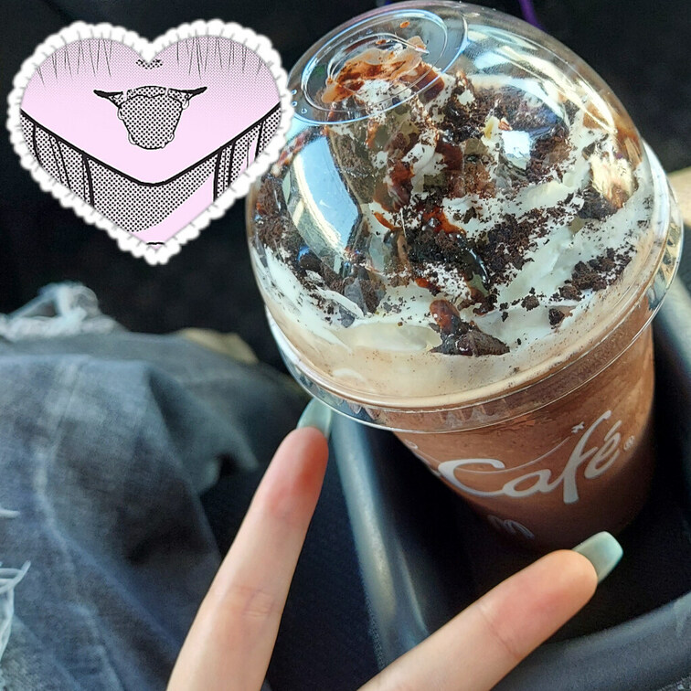暑いー🥵

フォロワーのりさんから
paypay投げていただいたので
マックのフラッペ頂きました💖
(⋈◍＞◡