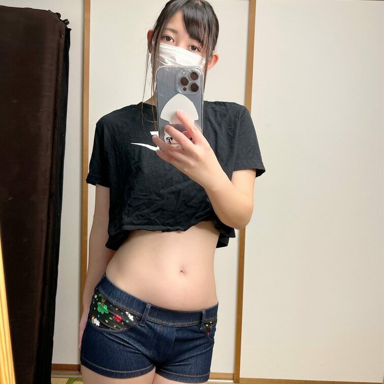 YouTubeで紹介したパンツジーンズの未公開写真です✨✨✨
動画↓
https://youtu.be/2f1sXB