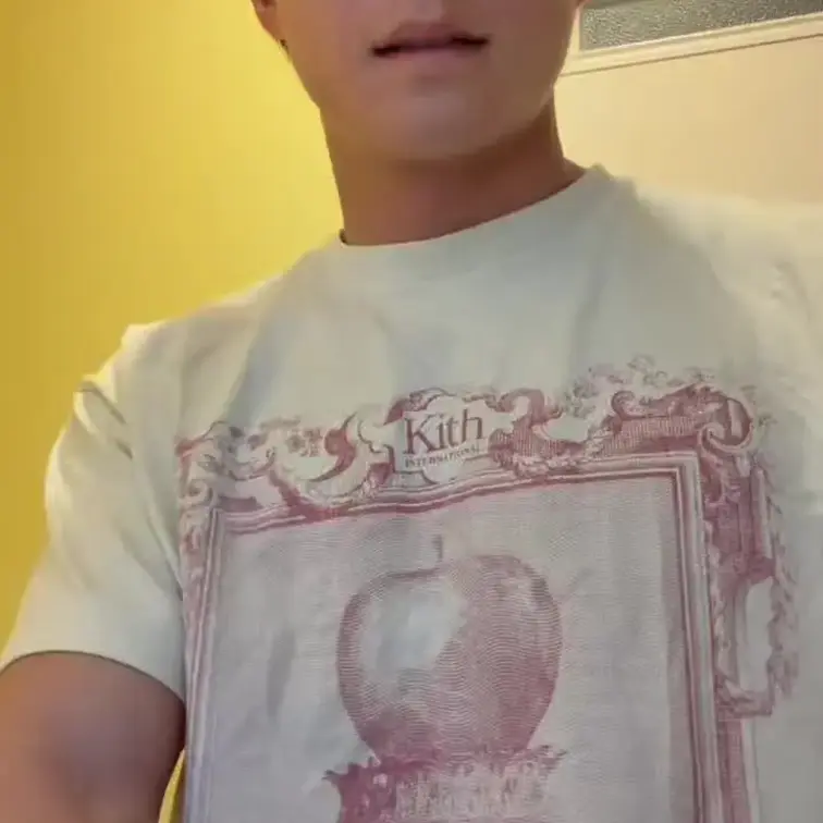 Hamakanの公開動画: ㊗️25歳になりました〜！！！ いつも応援してくださる皆様のおかげでこうやって活動できています！本当にいつもありがとうございます！！！ 今年も一