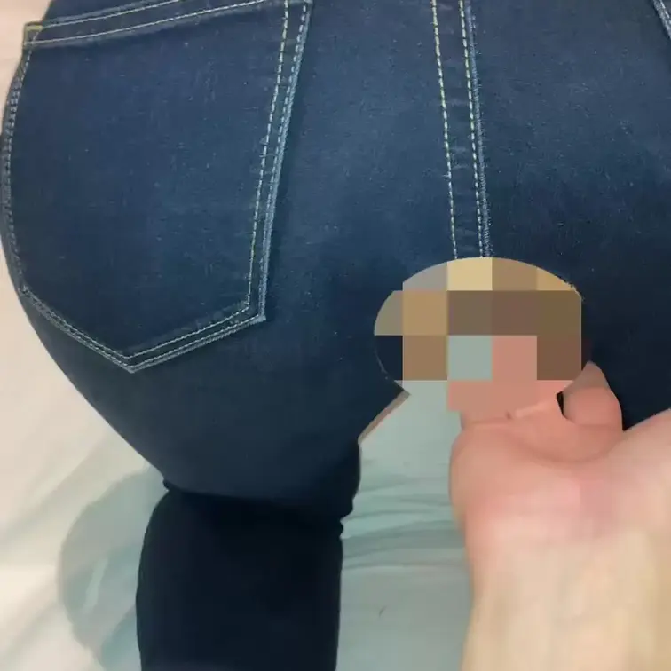 渋谷でナンパした女子大生のエロすぎるハイウエストスキニーをハサミでカッティングしてファッキング🤪
気持ち良すぎました🤪