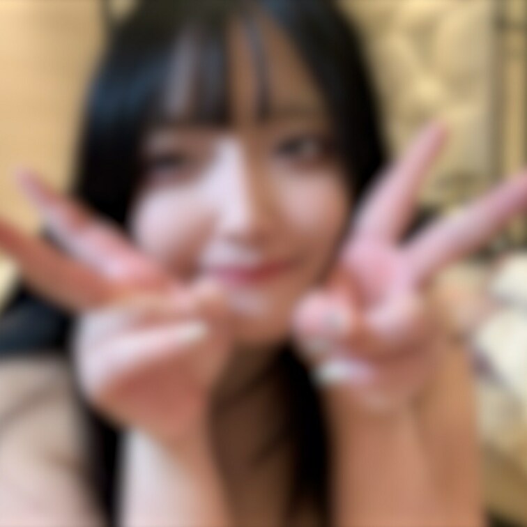 【フェライラマ】草むらで青●！明るくてノリが良い女のこ２　激しいイラマにゲホむせしながら涙目！最後は笑顔でダブルピース「