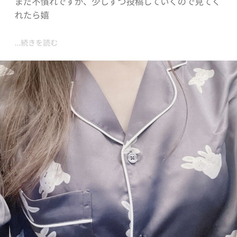 こんばんは🌷 
私事ですが、今日でファンサイトを始めて一周年でしたーー☺️㊗️🎉 
あっというまの一年。 振り返りの
