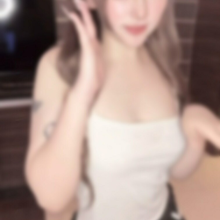 エッチな格好でTikTok