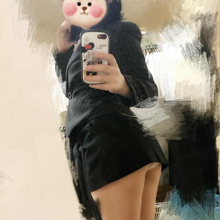 お久しぶりです！

おはよう御座います💓月曜日からまた頑張ろうねー！！！

ちとえろしゃめのせとく←

すこ