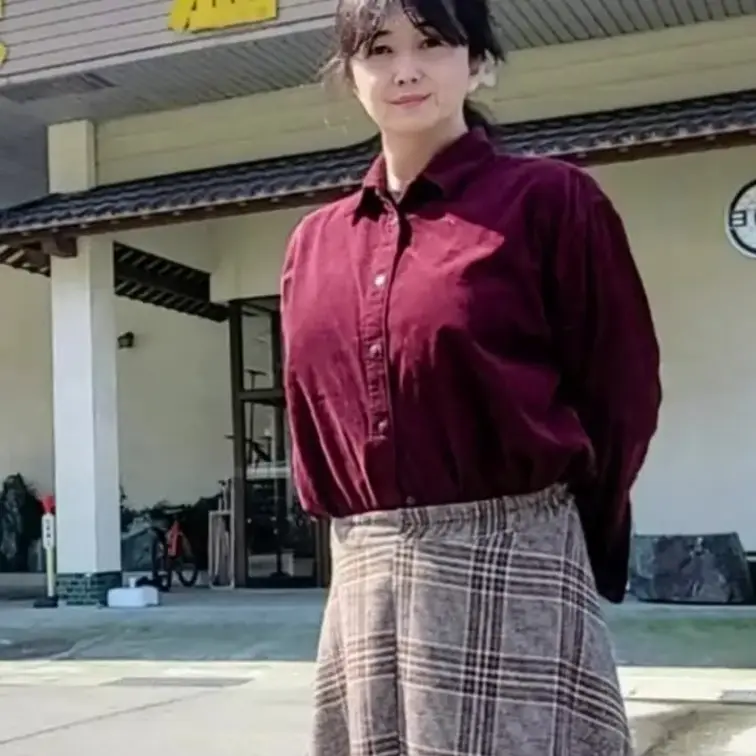 こんばんは(^_-)-☆

今回は越後湯沢での温泉巡りです。
入浴シーンをお楽しみくださいませ(^_-)-☆