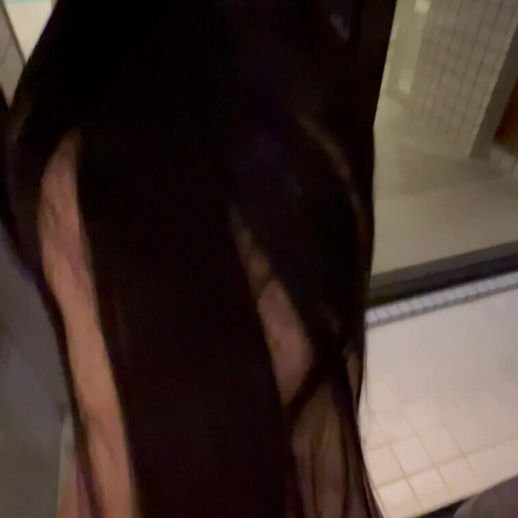 ❤️プールサイドのガラス越しに立ちバックハメ撮り❤️

喘ぎ声が鳴り響いてます😭💦