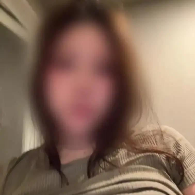 【顔ぼかし動画】おっぱいとちくびだけみたい人向け♥
コミケの撮影後雑談