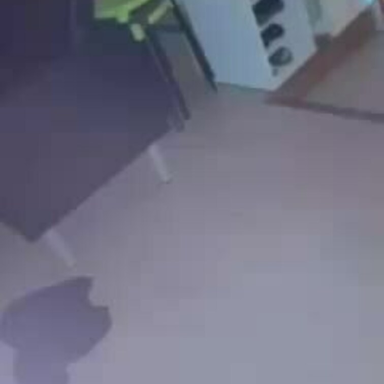 同じの職場の55歳パイパン人妻👩🏻‍🦰

今回はお互い同じタイミングで上がったので、誰も居ない時に☺️
とてもヒヤ