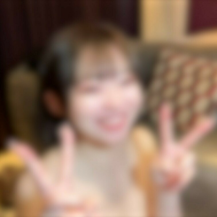 【フェライラマ】笑顔満点！超敏感美女２　ジュポジュポまとわりつくフェラでフル勃起！！イラマさせ、ダブルピースで「イラマ最