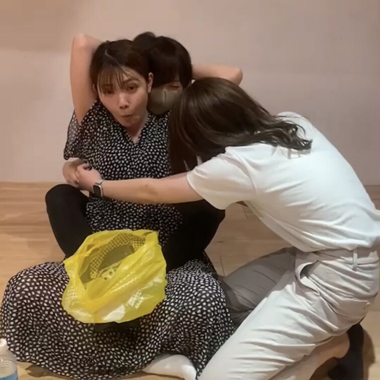 皆様いつもご購入ありがとうございます☺️
今回のくすぐり動画はこちらです👍

是非見てあげてくださいね(  ˆОˆ