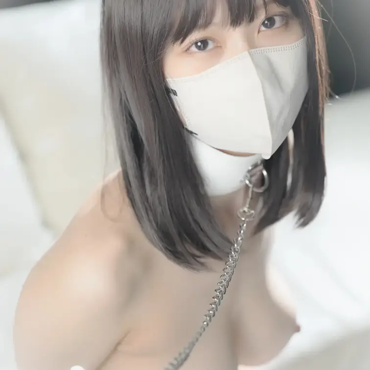 撮影して頂きました📸🩷
首輪も付けられてドキドキしちゃいました…
ファンの方との撮影動画はこちらから🔗
htt
