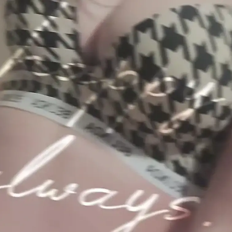 おっぱい凸り具合Check中