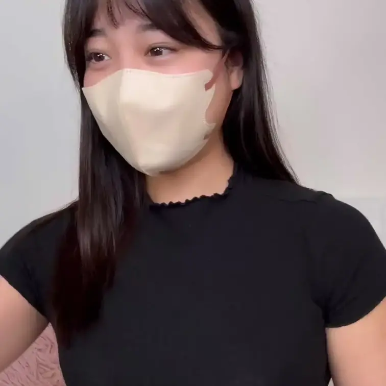 親衛隊プラン限定🎀💗

マン筋がくっきり見えちゃう寸止めおにゃに動画です🥺💦
「見たい！」ってたくさんリクエストも