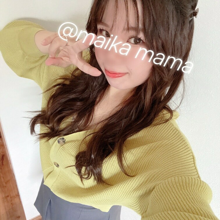 普段はごくごく普通のママだよ？❤️
服の下はこんなえっちぃな下着をつけてるよ☺️🩷
いつもいいね❤️👍をありがとうご