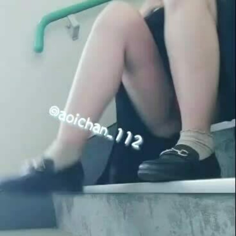 久しぶりのマンション階段でオナニー🔞