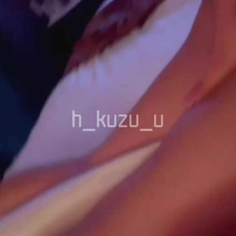 吸うやつでおかしくなってる動画