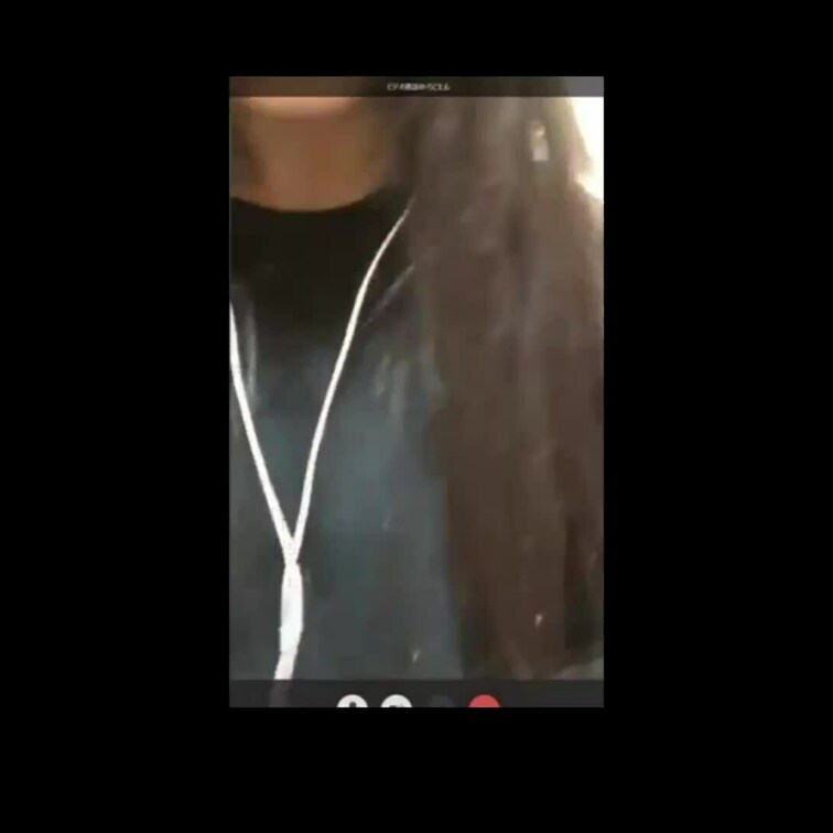 ネットで知り合った大学生ゲーマー女子とのエロイプ