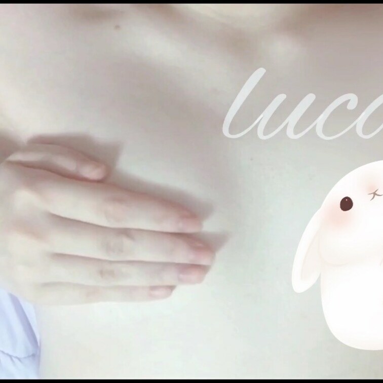 ちっちゃいけど…やわらかさはある…！

あしたおなにー動画あげます🧸🍯
