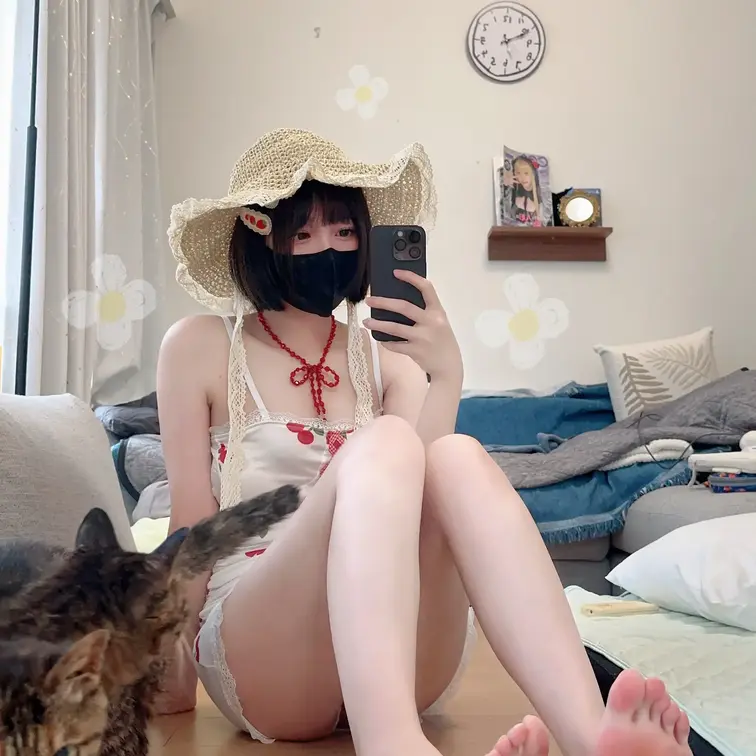 ぬこーん