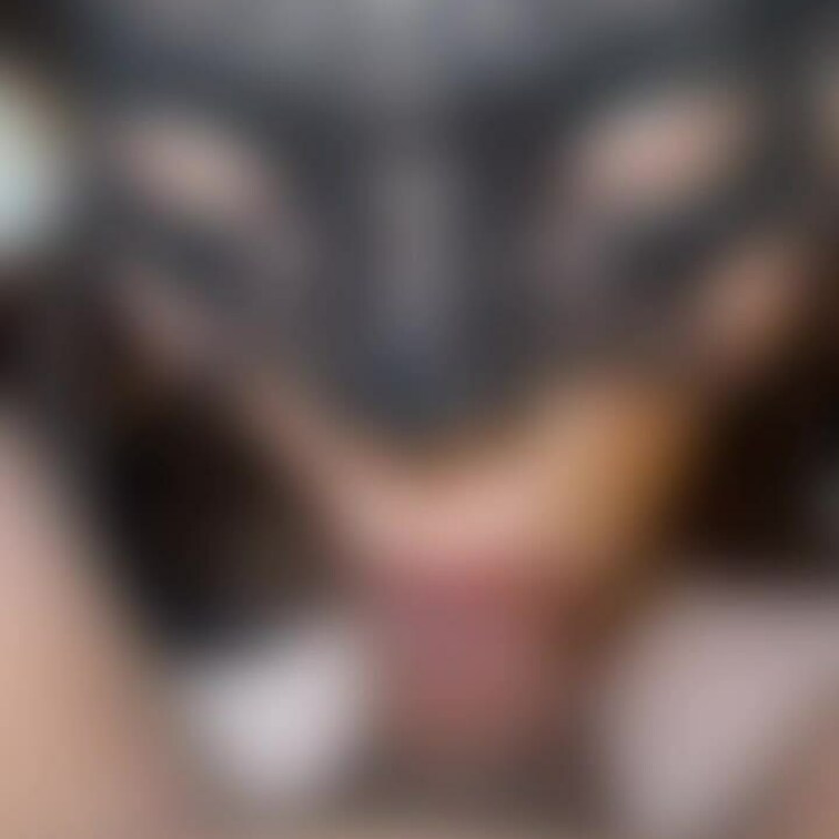 凄く興奮しちゃう角度のフェラ動画💕
モザイク薄いのはプランの方に乗ってるので是非見てくださいね❤️