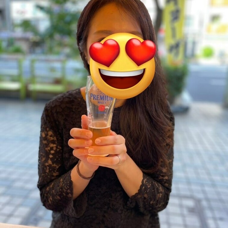 ご機嫌な妻の彩華さん。
こちらから色々楽しめます。
https://myfans.jp/netorare7/plan