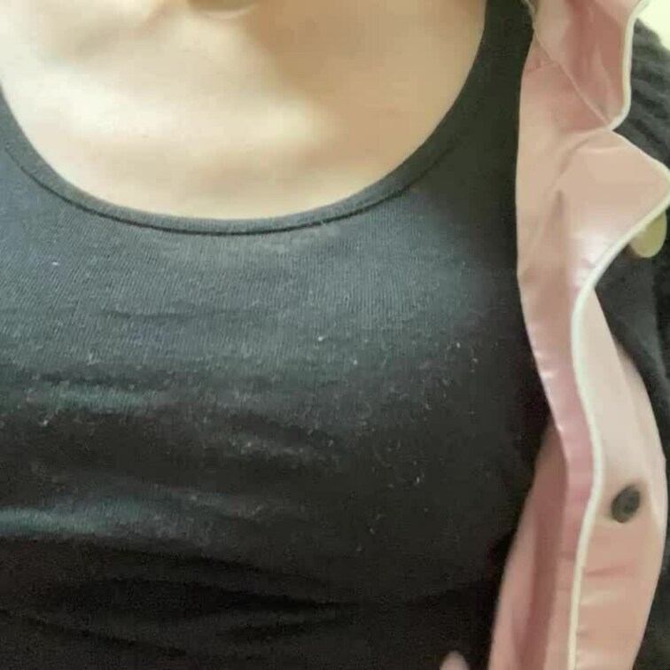 チクビオナニー気持ちいい❤️