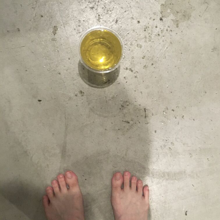 またトイレじゃないところでおしっこしました。（ちょっと零しちゃった）