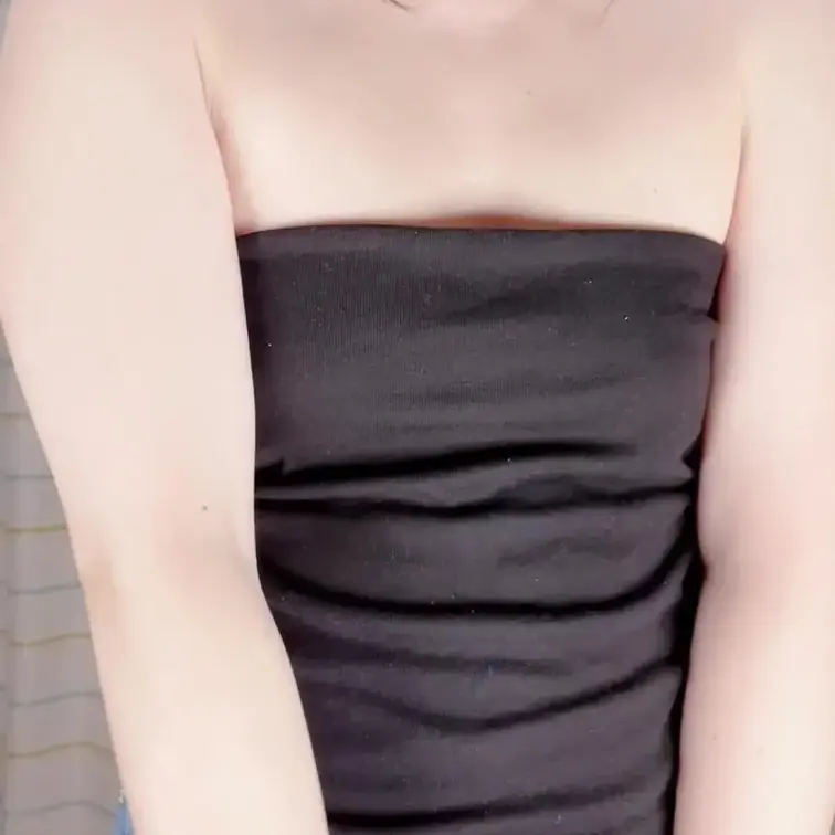 乳輪と陰毛見せつけ🙈💕💕
私の恥ずかしいトコロ見て？💓