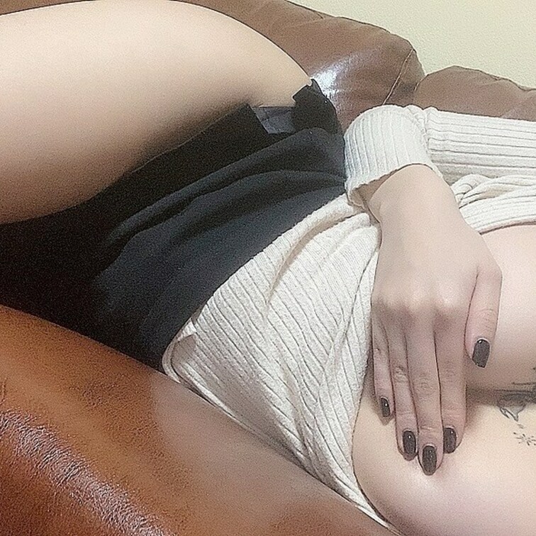 さっきはインスタライブありがとう💓
なんかちょっとムラムラして来ちゃったから
今からオ○ニーしようかな…🫶

✼