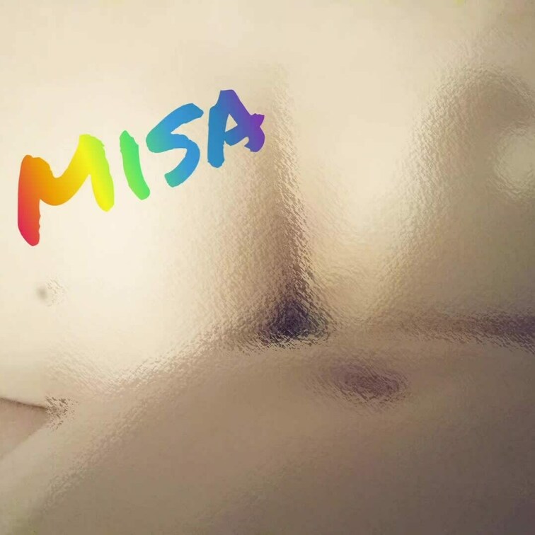 バックでハメて欲しすぎて自分からお尻動かしちゃった🤭

途中でアナルにおもちゃ挿れられて
二穴でイキまくっちゃった