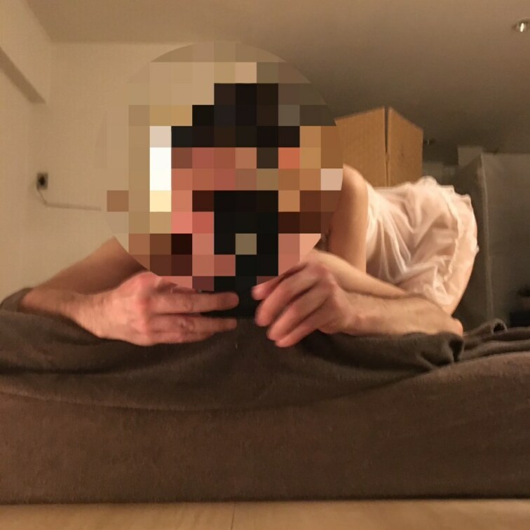 お気に入りのセフレと２ショット❤️ビラビラがはみ出ちゃってモザイク処理しました😅