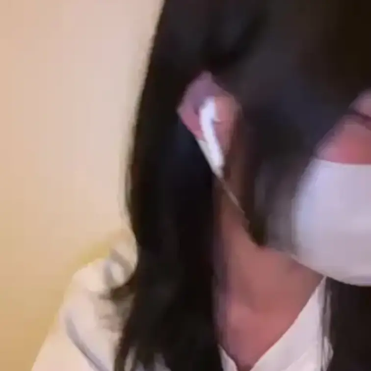 【たると 19 歳】

たるとさんのライブ配信動画です
生ライブ配信だと、1 回の有料配信を視聴すると、おおよそ平