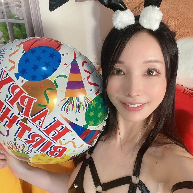 おはよう☔️
雨すごいね💦

5月30日お誕生日だったんだけど、イベントとかTwitterでみんなにお祝いしてもら