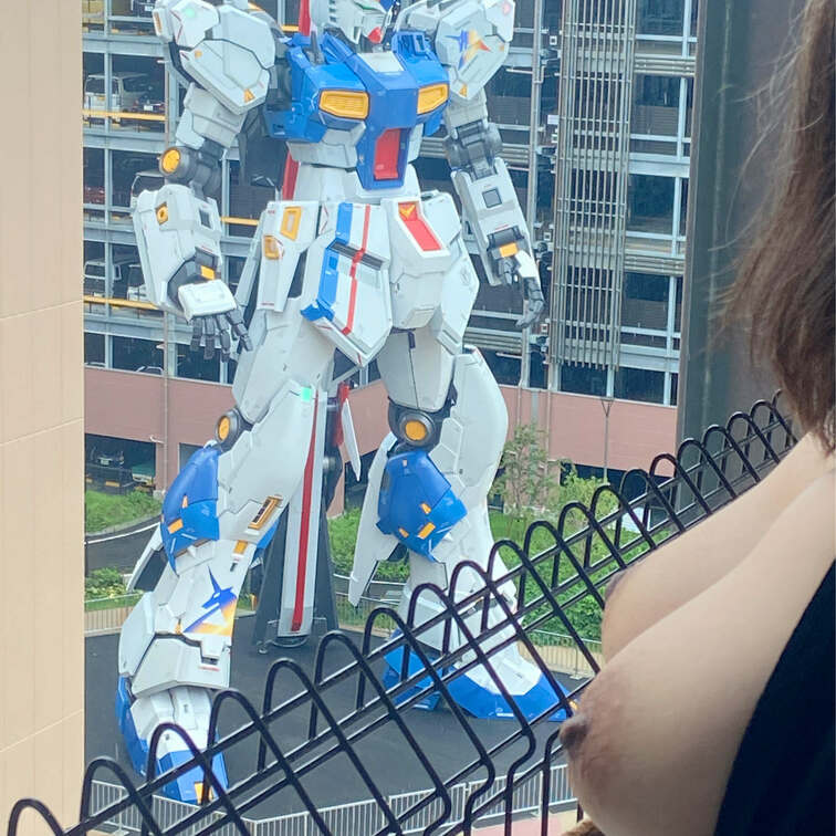 乳GUNDAM✨