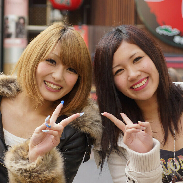 今年成人式を向かえる２０才の博多のＧＡＬ○○○と中出し３Ｐ！

博多でナンパした20才の極上スレンダーＧＡＬ○○○。