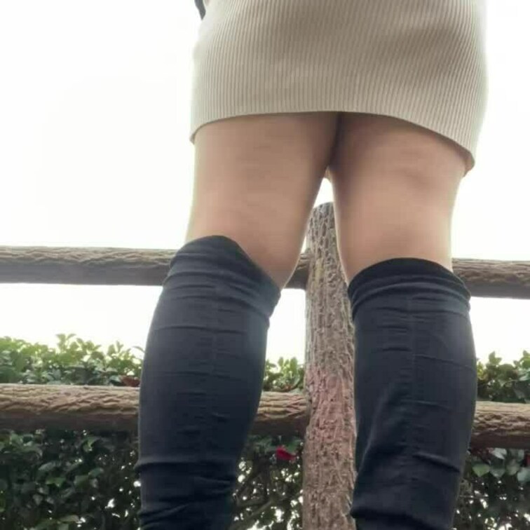 今撮りdeens妻のTバックお尻ムービー