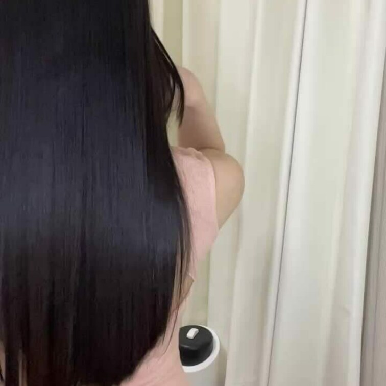 透けエロ路線、、、㊙︎

#脚フェチ向け
#ロングヘアフェチ
#艶髪
#髪フェチ
#ロングヘア
#スーパー