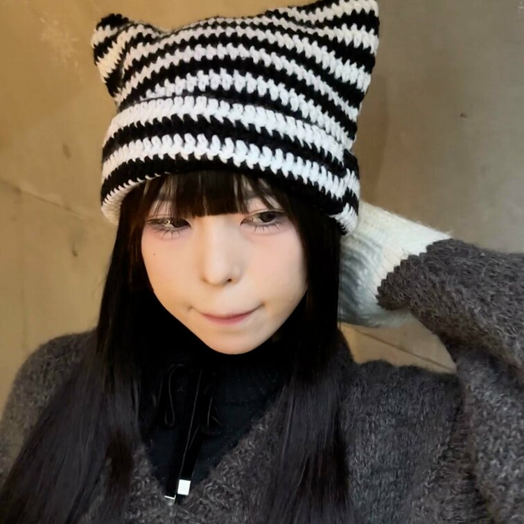 #118【MITSUKI 21歳】
今回ストリートスナップに協力してくれたのは、猫ちゃんセーターがインパクト大のMIT