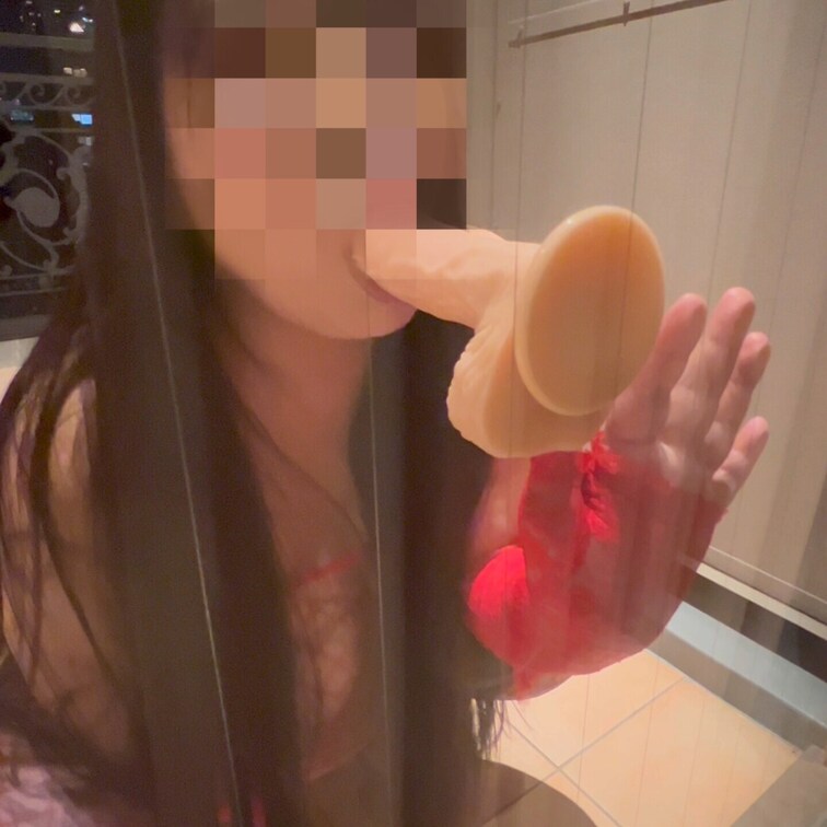 過激すぎる露出やお外にTwitterでは凍結が連日
どうしようってなって悩みに悩んで
サイト様でアップしてみました。