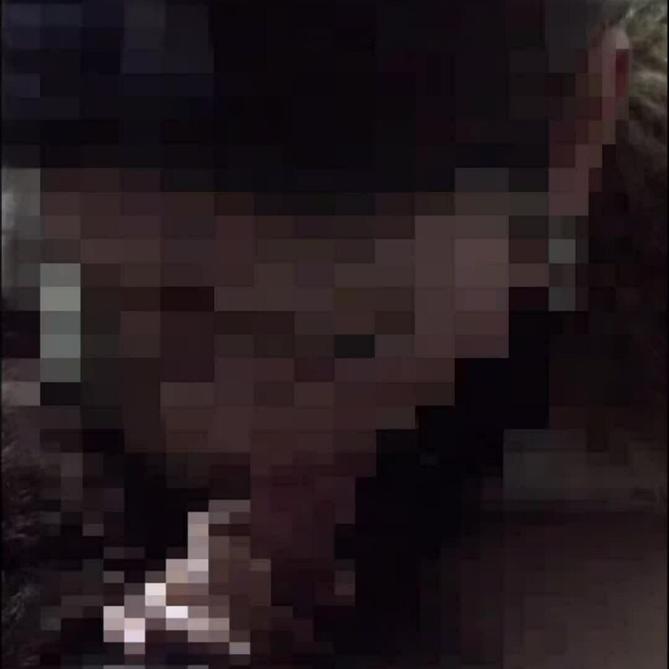 前回のフェラ画像の動画版です☺️
たっぷりしゃぶってくれたのでとても気持ちよかったです😍
後半のノーハンドフェラ、ね