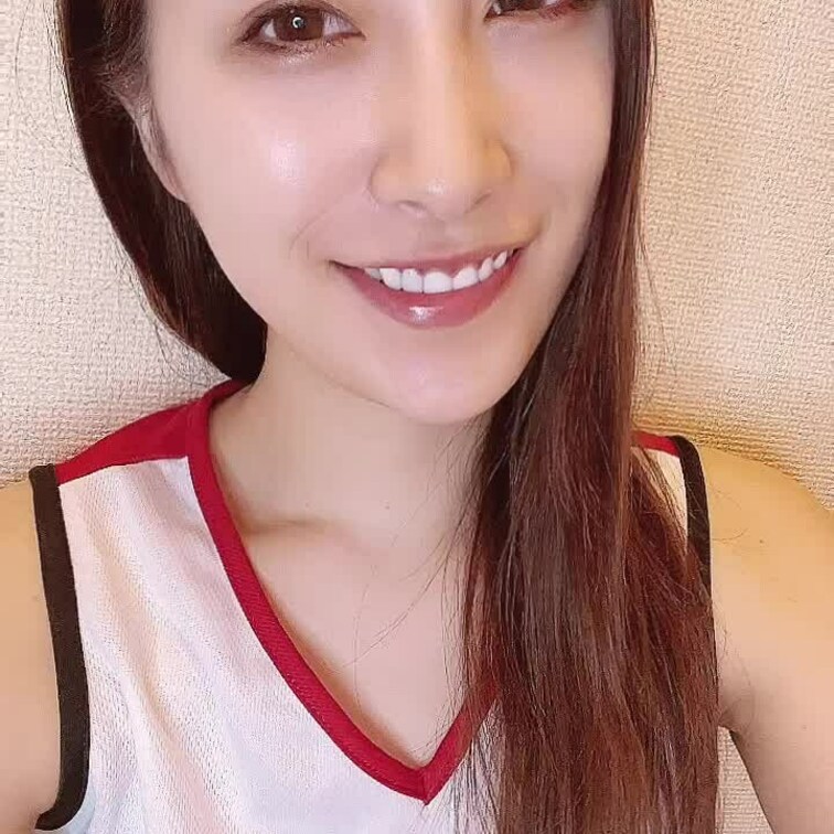 昨日のチア動画の裏バージョン😄💦
ちなみにコスチュームの片付けは全然進みませんでした〜🤣💦


