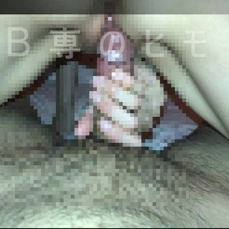 まさに絶景！アナルまで丸見えの主観🔞
永久脱毛済のツルツルパイパンまんこちゃんを背面騎乗位で生ハメ🔥🙊

パイパン